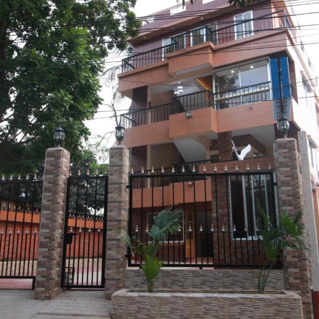 Little Rangpur Inn