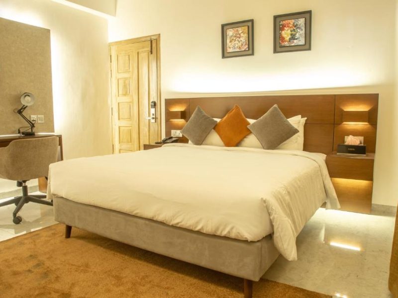 Deluxe Room – JFCCC