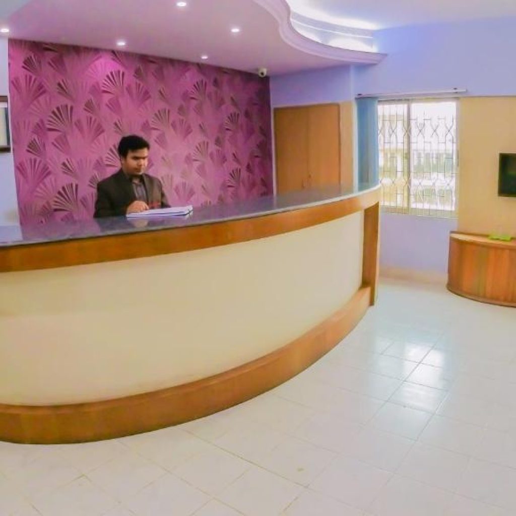 HOTEL REGENT PARK