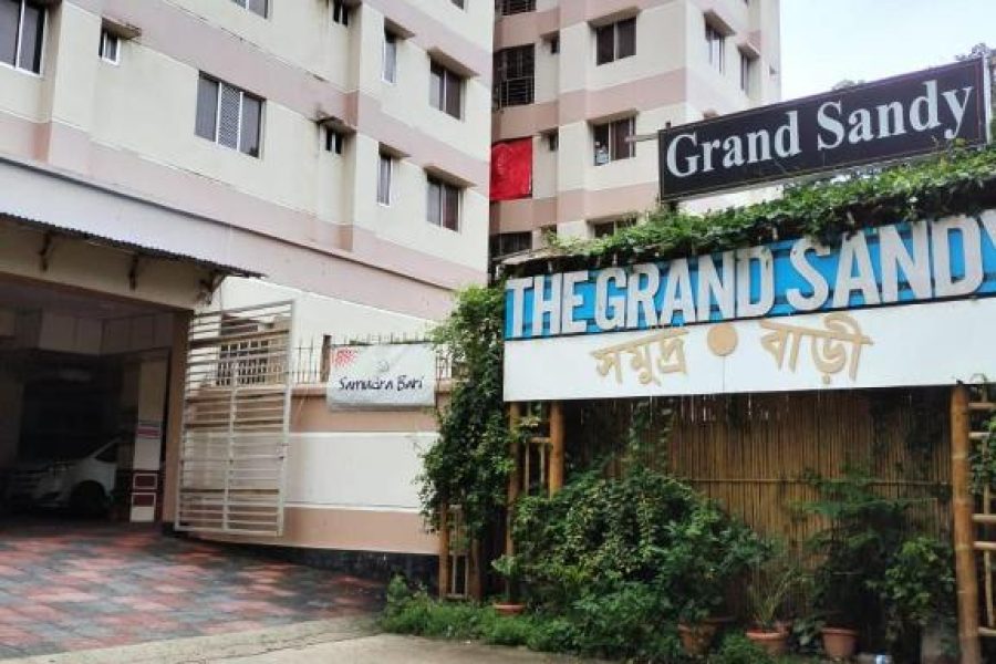 Hotel The Grand Sandy