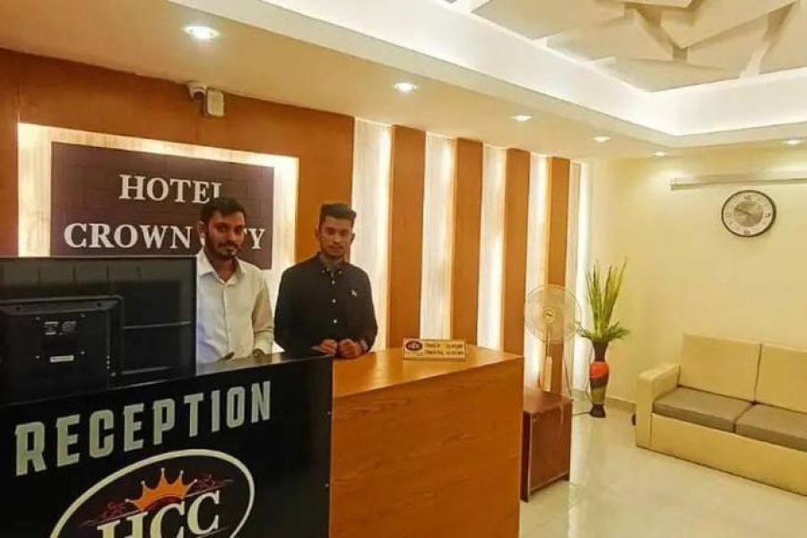 Hotel Crown City