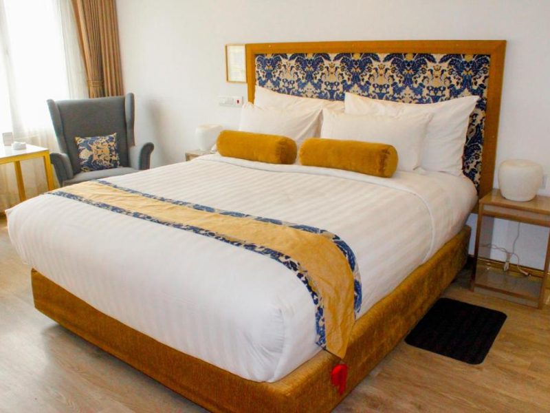 Single Room with Bathroom – HRIKI