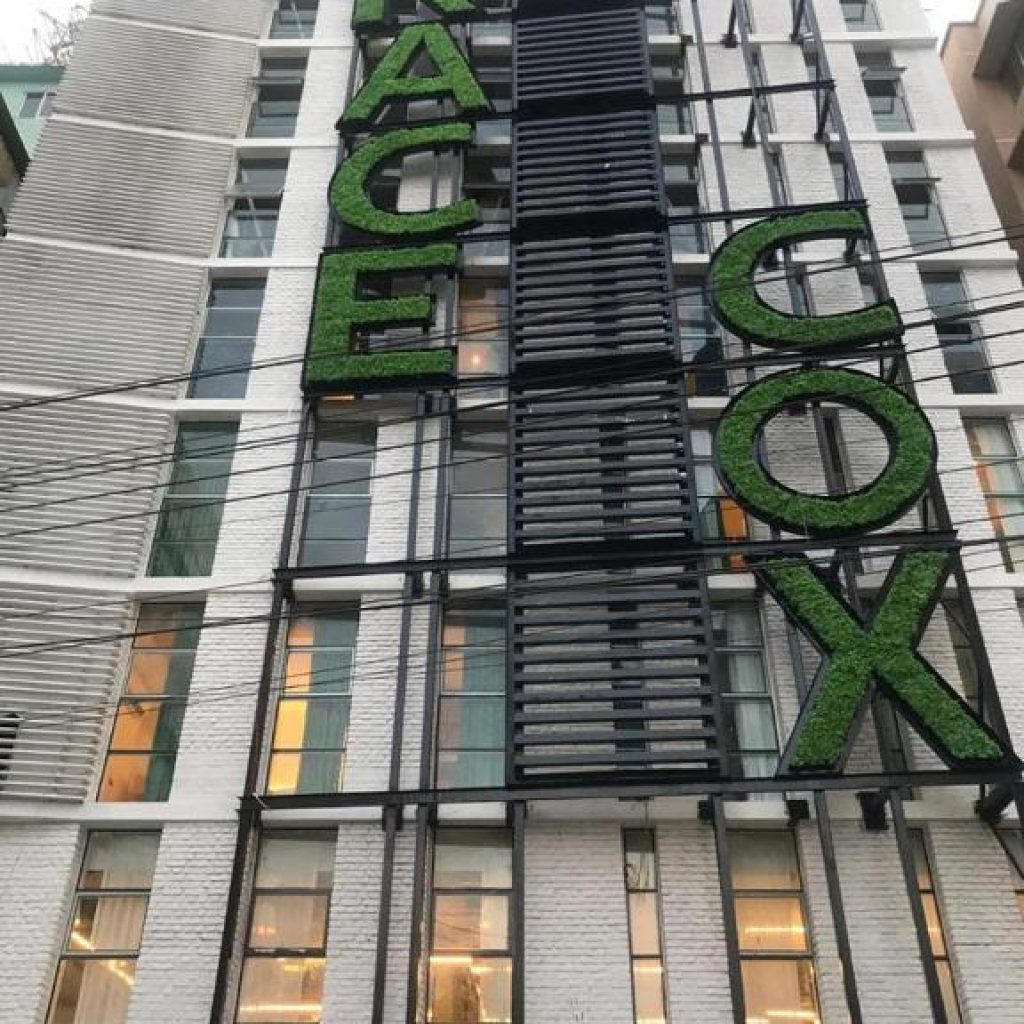 Grace Cox Smart Hotel