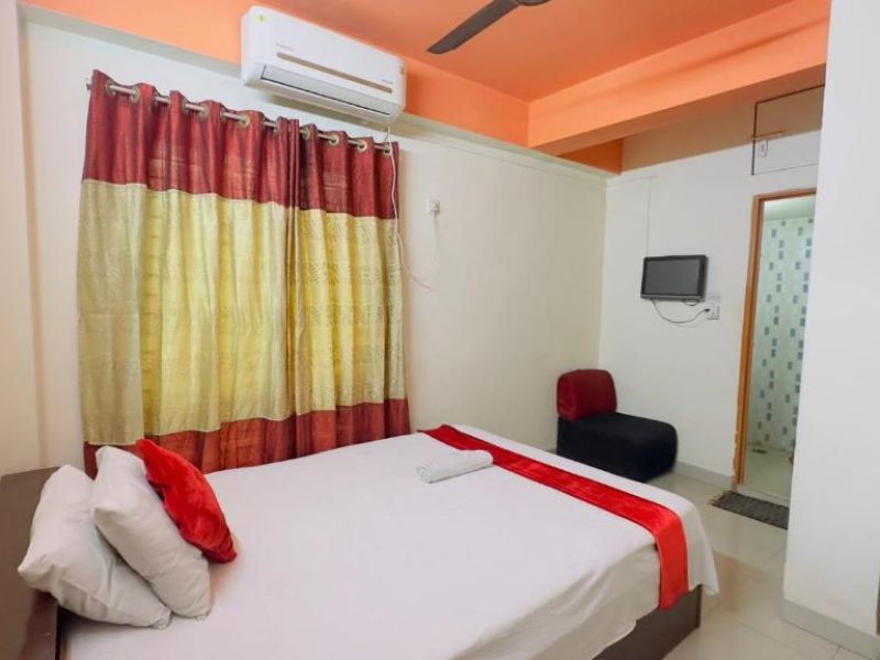 Single Room with Private Bathroom – HTSI