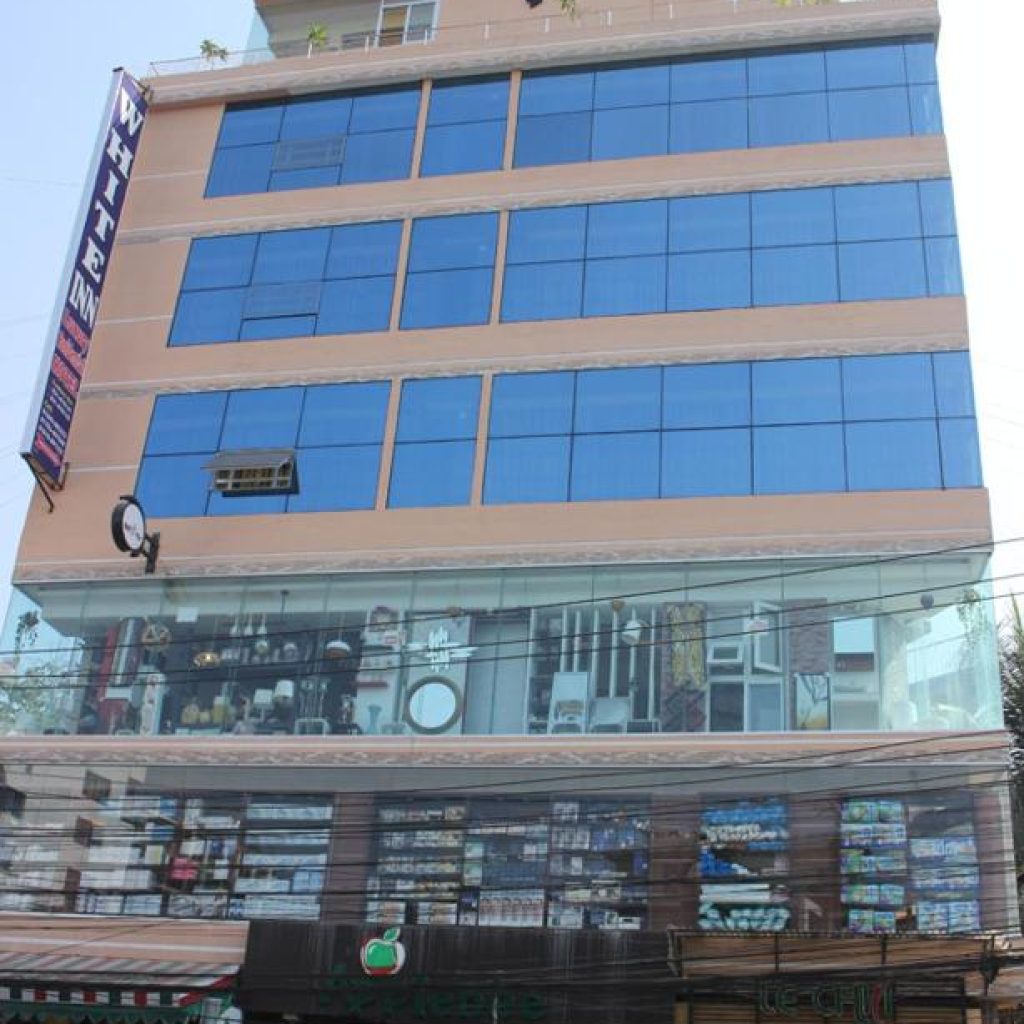 White Inn luxury Residential Hotel