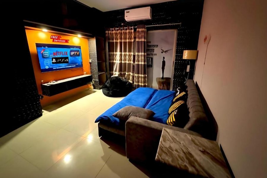 Hostel by zooFamily