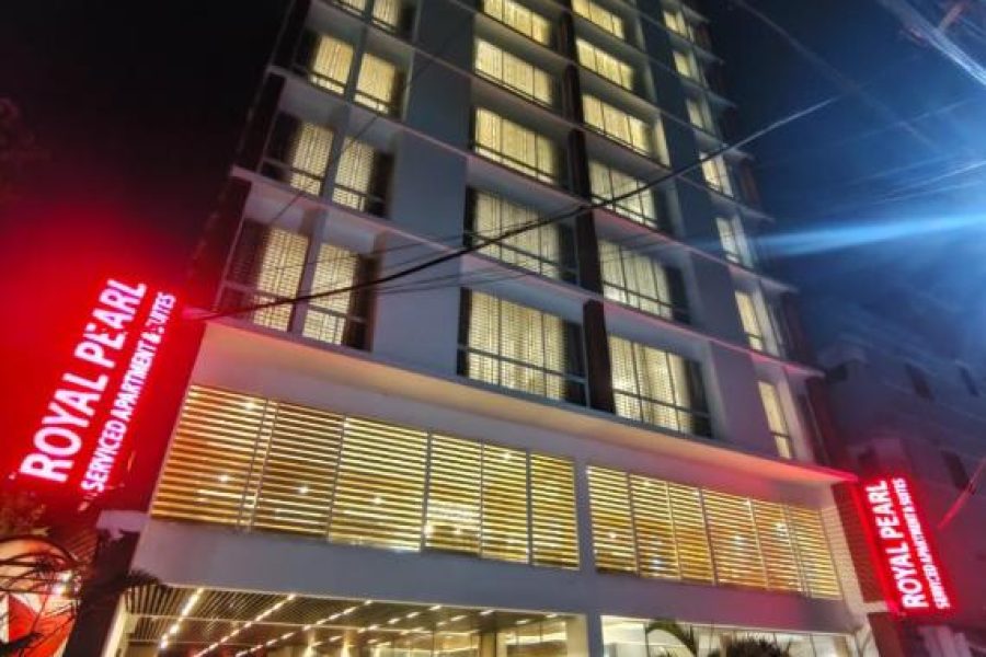 Royal Pearl Suites