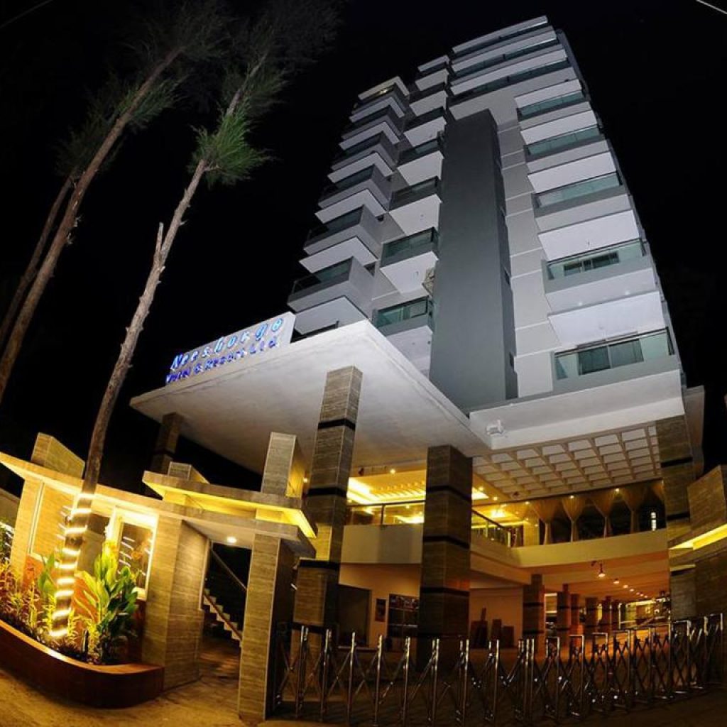 Neeshorgo Hotel & Resort