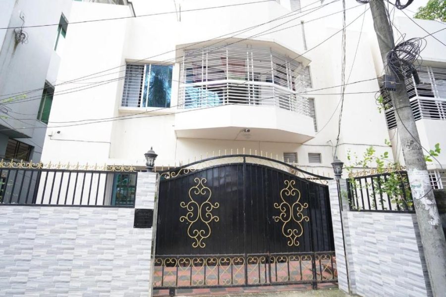 Alom Manzil – 4 Bedroom Family Home