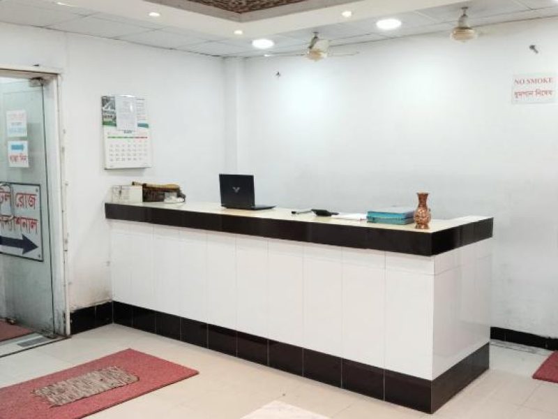 Superior Family Room – HRI