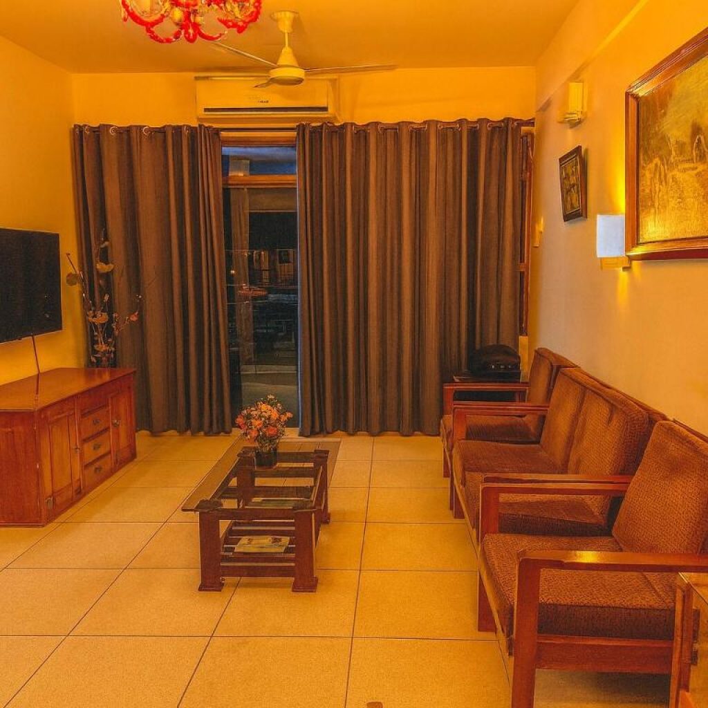 Elegant Stay in Dhanmondi