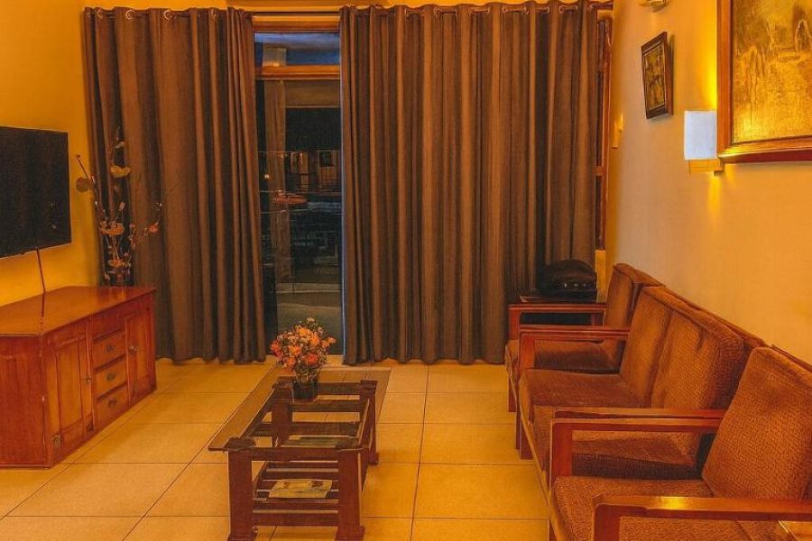 Elegant Stay in Dhanmondi