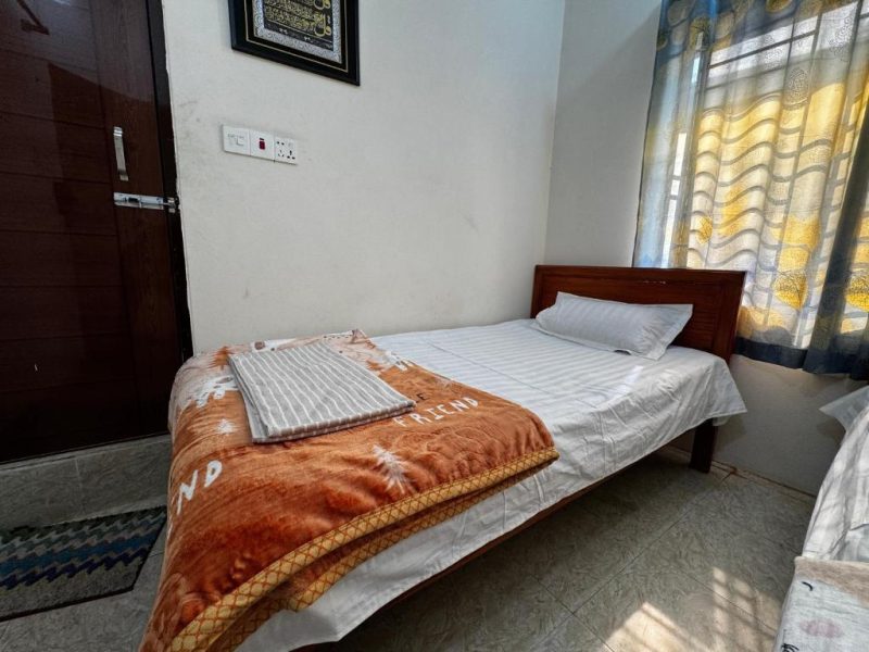 Single Room – HCN