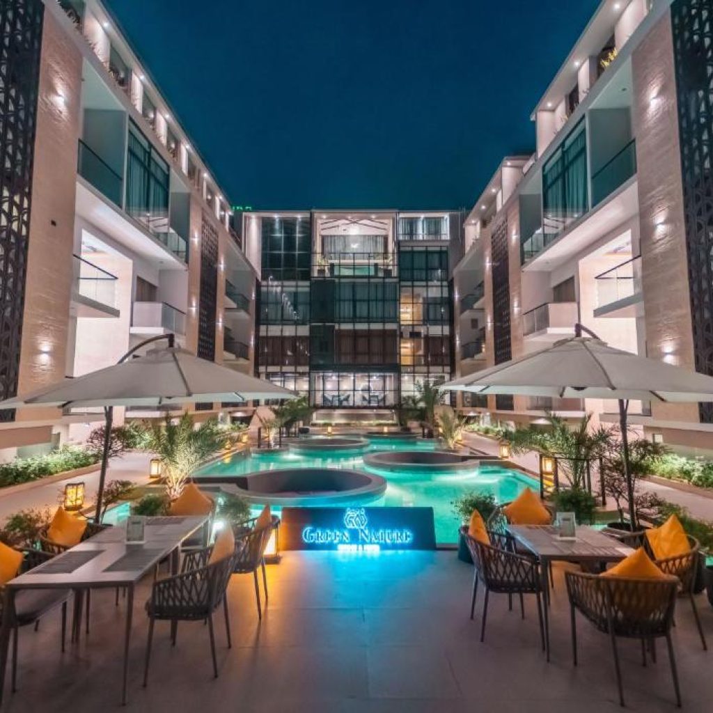 Green Nature Resort & Suites