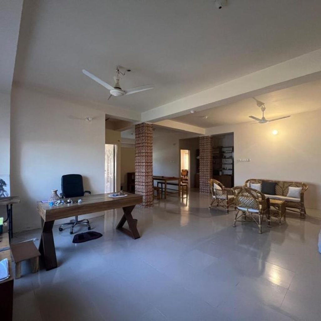Spacious 3BR Near Stadium & Beach – Toru Stays