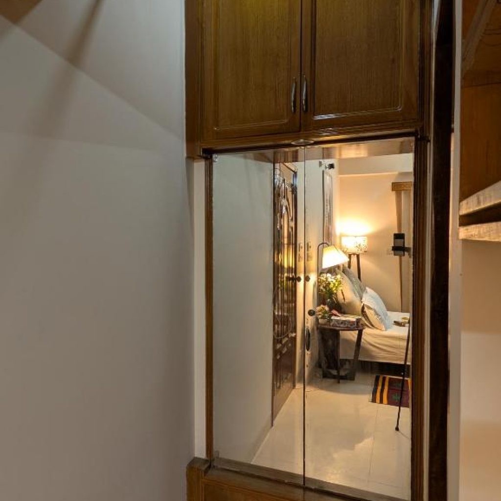 3 ac Bedroom