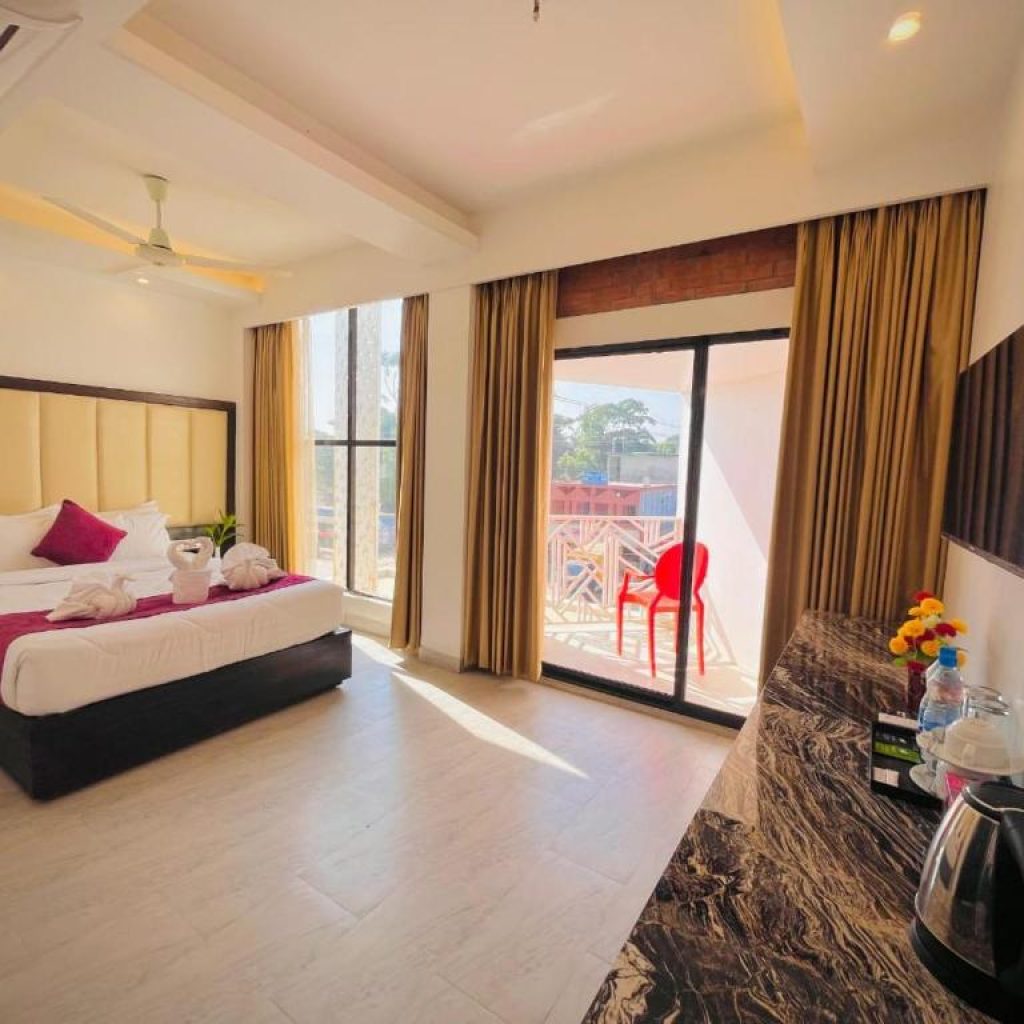 Shada Pathor Hotel & Resort