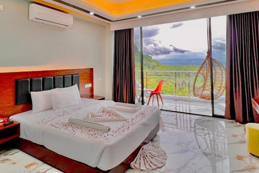 Cloudy Inn Resort