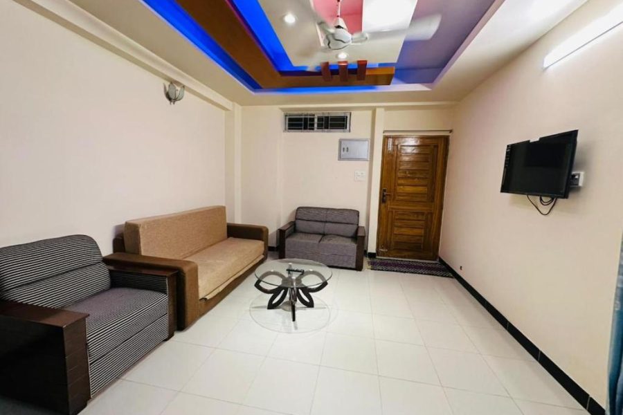 Vacation House a Service Apartment